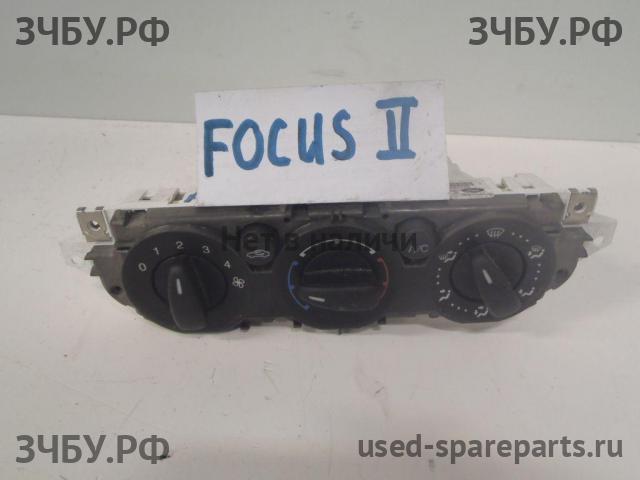 Ford Focus 2 Блок управления печкой