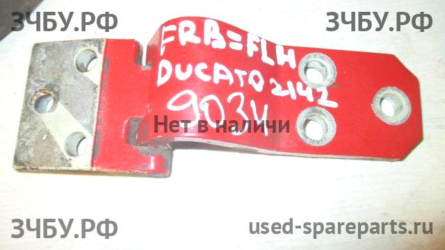 Fiat Ducato 4 Петля двери передней правой