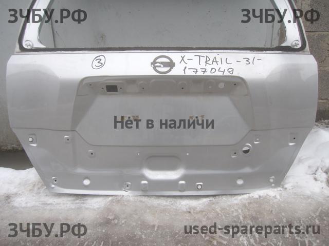 Nissan X-Trail 2 (T31) Дверь багажника