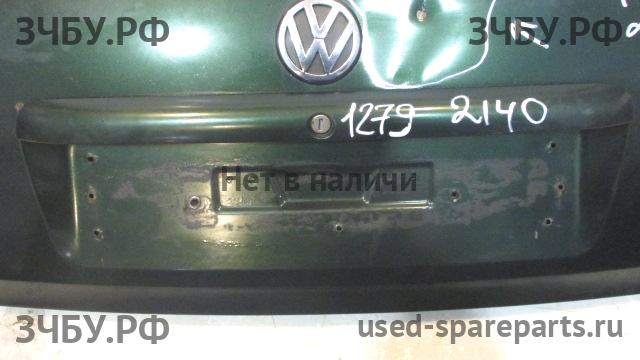 Volkswagen Passat B5 Накладка на крышку багажника