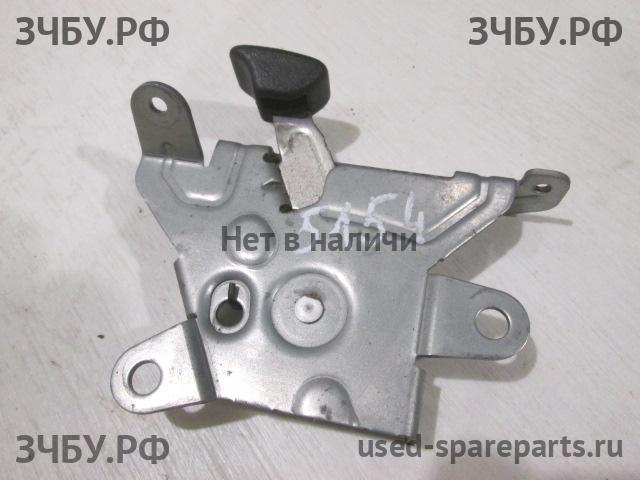 Mitsubishi Outlander 2 XL(CW) Ручка двери