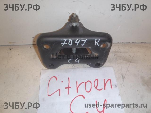 Citroen C4 (1) Кронштейн задней балки