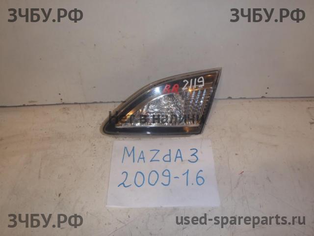 Mazda 3 [BL] Фонарь правый