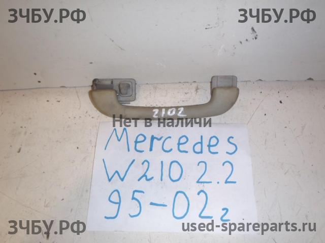 Mercedes W210 E-klasse Ручка внутренняя потолочная