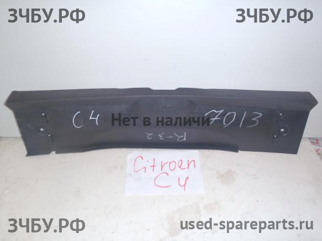 Citroen C4 (1) Накладка задней панели
