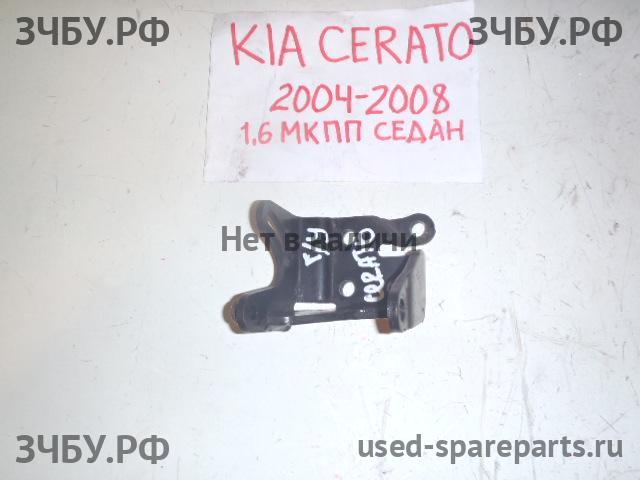 KIA Cerato 1 Кронштейн насоса гидроусилителя
