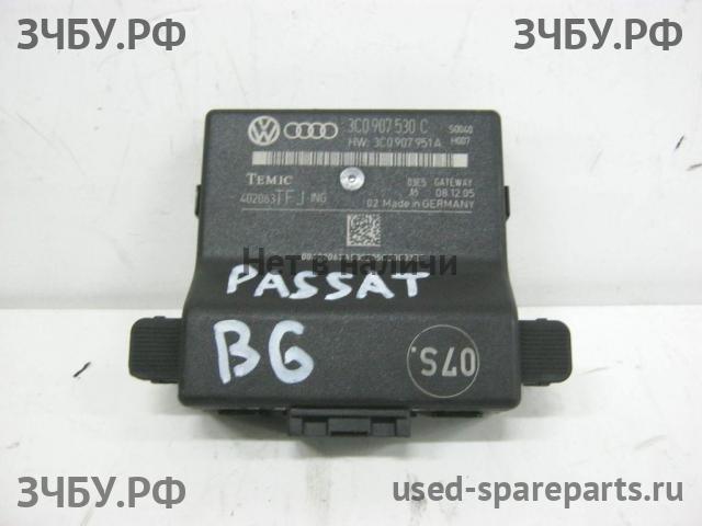 Volkswagen Passat B6 Вентилятор радиатора, диффузор