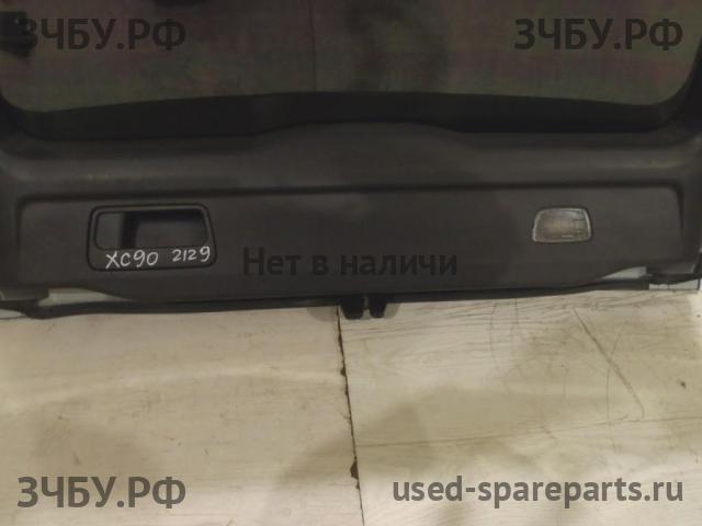 Volvo XC-90 (1) Обшивка двери багажника