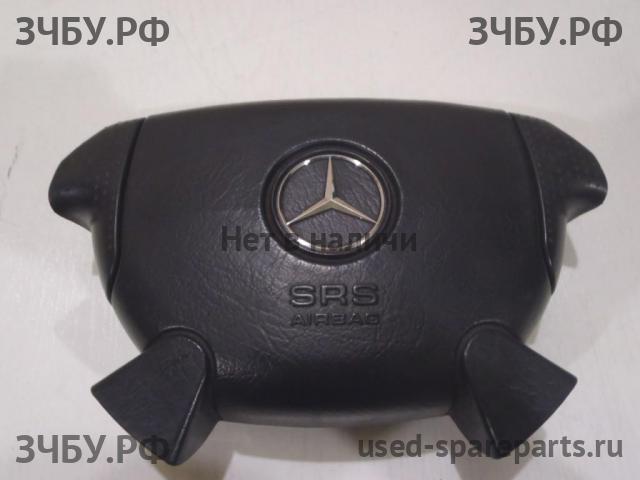 Mercedes W208 CLK-klasse Подушка безопасности водителя (в руле)