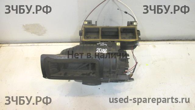 Renault Megane 2 Корпус отопителя (корпус печки)