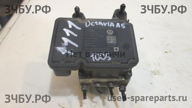 Skoda Octavia 2 (А5) Блок ABS (насос)