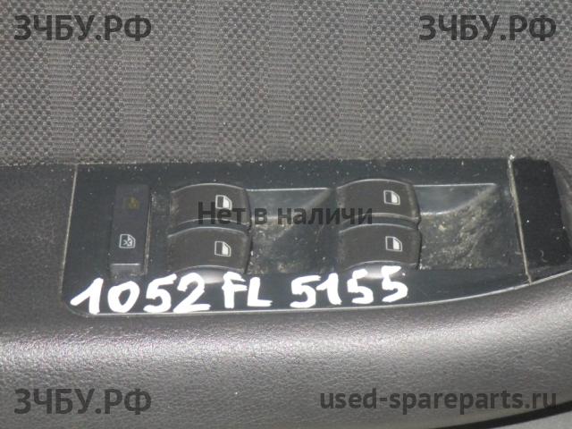 Audi A6 [C5] Кнопка стеклоподъемника передняя левая (блок)