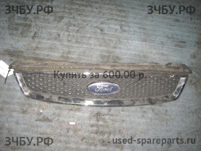 Ford Focus 2 Решетка радиатора