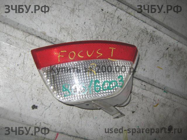 Ford Focus 1 Фонарь задний в бампер правый